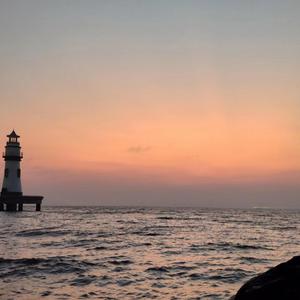 日本农村女人户外色情片
